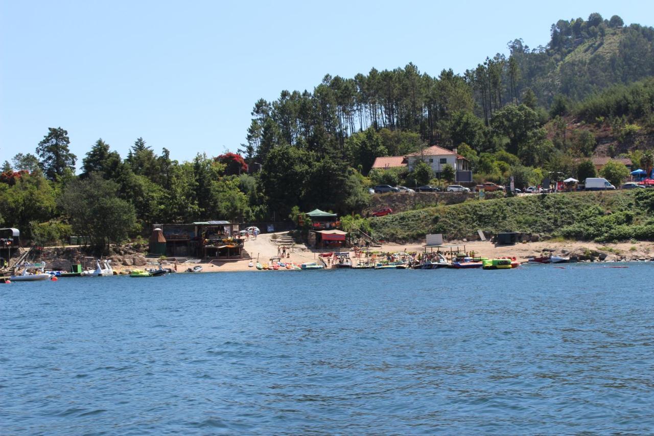 Casa De Casarelhos - Vistas Rio, Campo E Montanha - Lareira Apartment เจเรส ภายนอก รูปภาพ