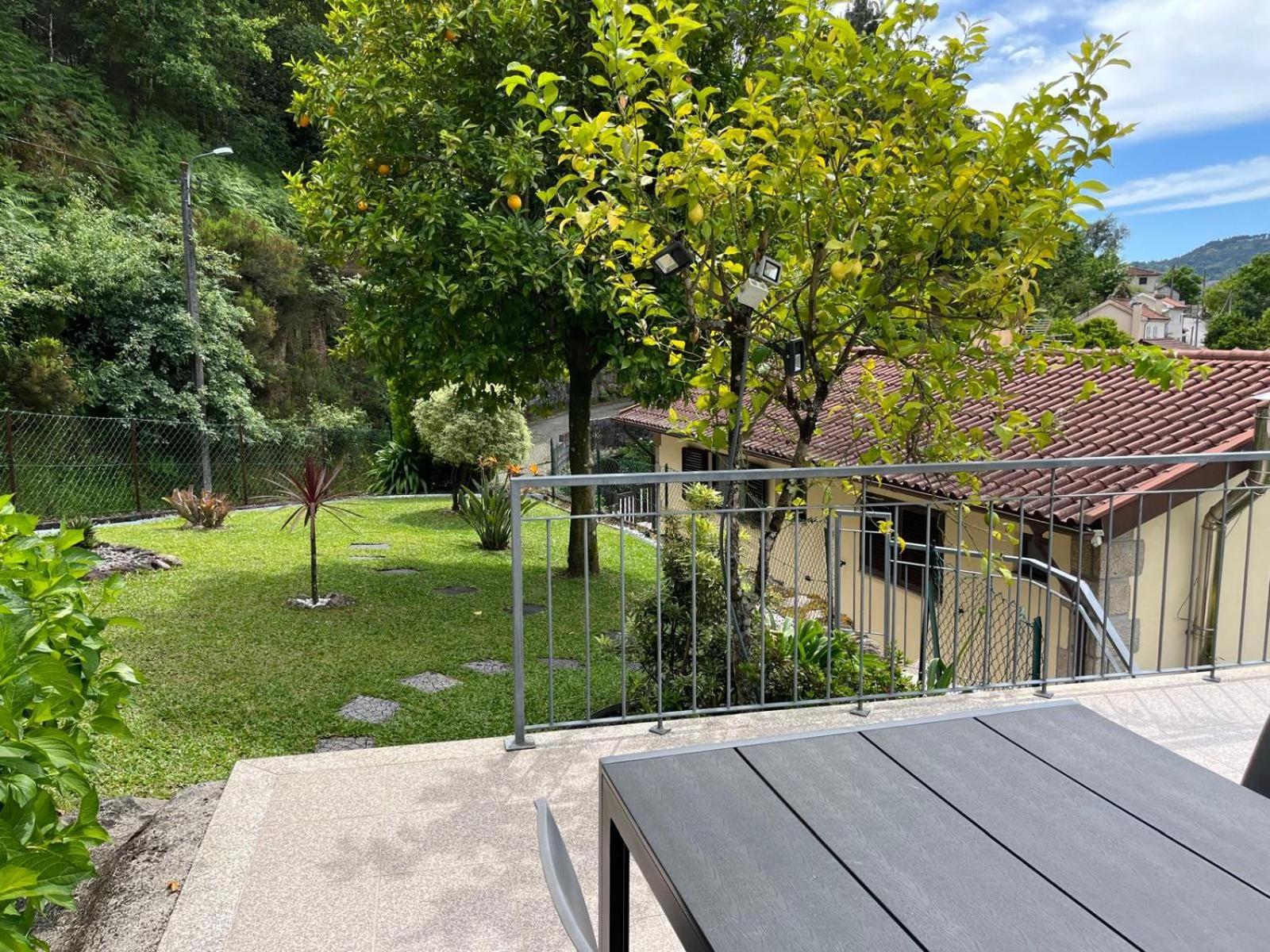 Casa De Casarelhos - Vistas Rio, Campo E Montanha - Lareira Apartment เจเรส ภายนอก รูปภาพ
